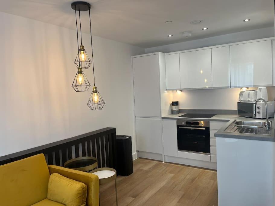 Cute One Bed Apartment - Old Trafford Manchester Bagian luar foto